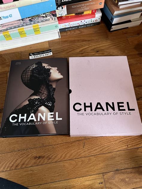 Chanel: The Vocabulary of Style Hardcover 